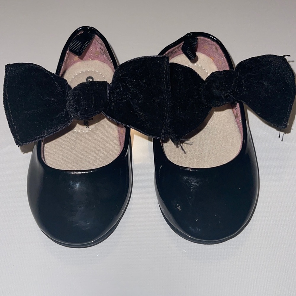 Baby girl dress shoes size 3